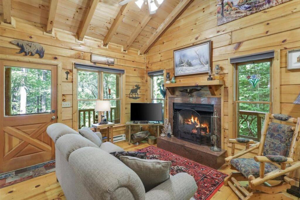 Open Studio Lodge At Little Rock Creek Cherry Log エクステリア 写真
