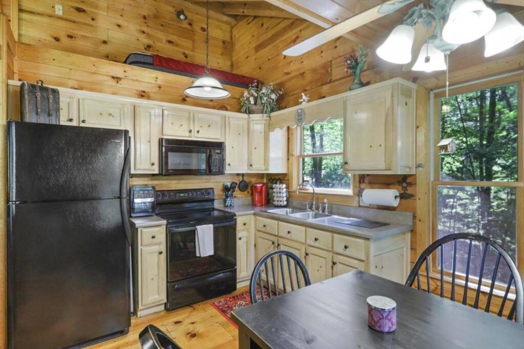 Open Studio Lodge At Little Rock Creek Cherry Log エクステリア 写真